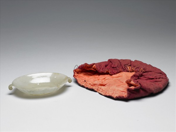 玉平口花蕾形雙柄碗