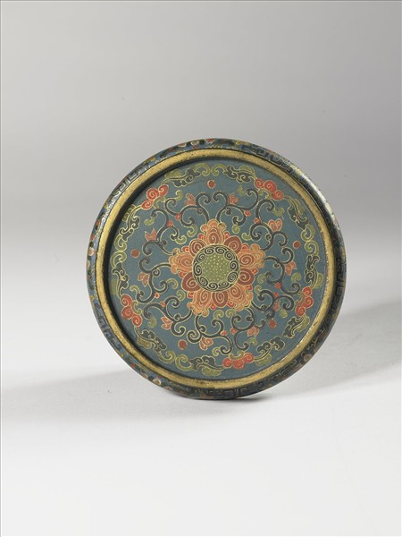 剔紅八寶番蓮觚