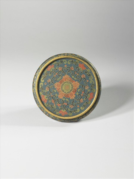 剔紅八寶番蓮燭台