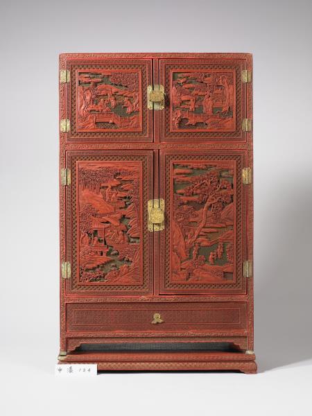 剔彩山水人物長方櫃