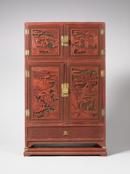 剔彩山水人物長方櫃