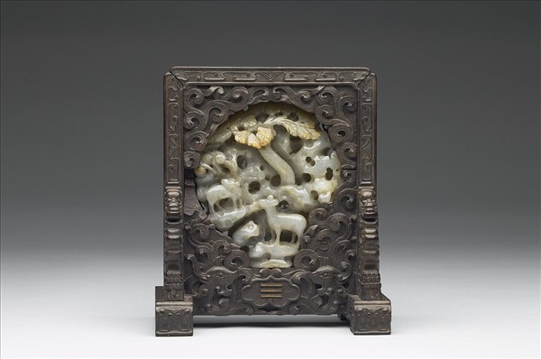 「秋山」仕女焚香玉飾