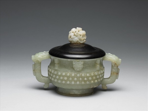 玉乳丁紋簋形爐