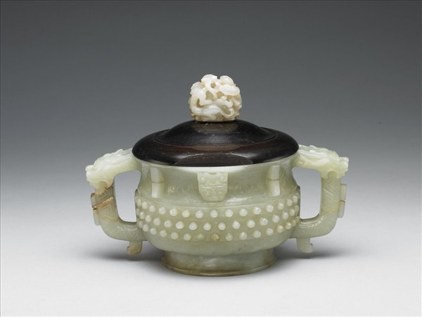 玉乳丁紋簋形爐
