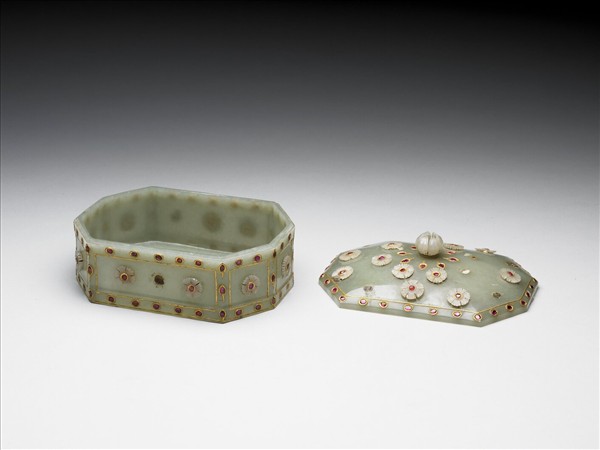 玉嵌玉花八角形盒