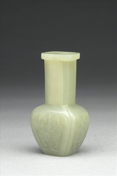 玉獸面紋瓶
