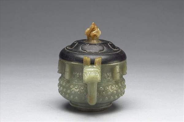 玉乳丁紋簋形爐