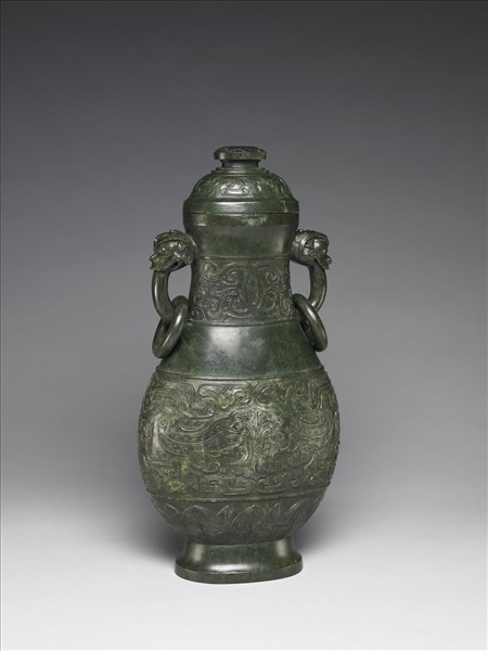玉獸面紋壺