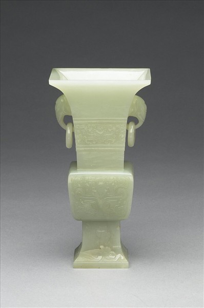 玉象耳雙環方觚