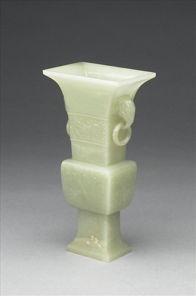 玉象耳雙環方觚