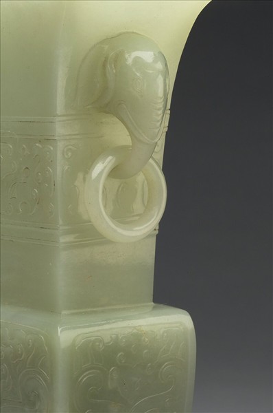 玉象耳雙環方觚