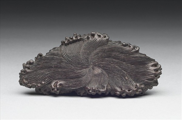 紫檀木波濤紋木座