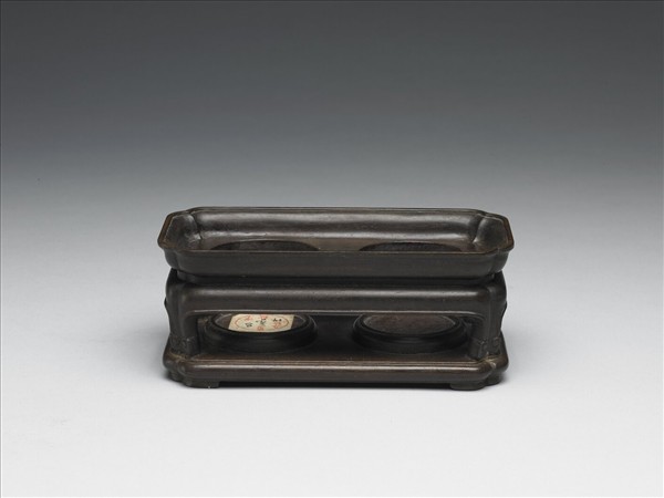 嵌金銀御製詩文雙連木座