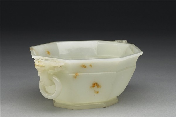 玉八角龍環水盛