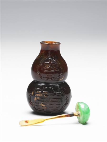 蜜臘葫蘆形鼻煙壺