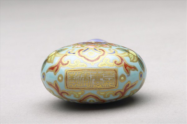 粉彩湖綠地纏枝花卉紋葫蘆式鼻煙壺