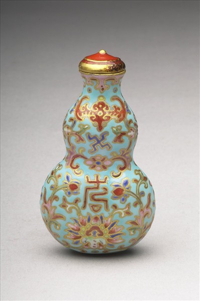 粉彩湖綠地纏枝花卉紋葫蘆式鼻煙壺