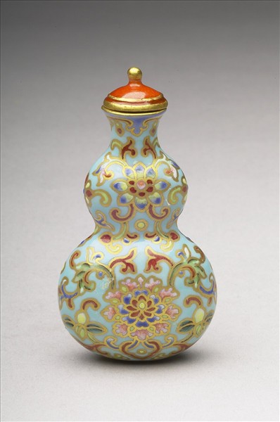 粉彩湖綠地纏枝花卉紋葫蘆式鼻煙壺