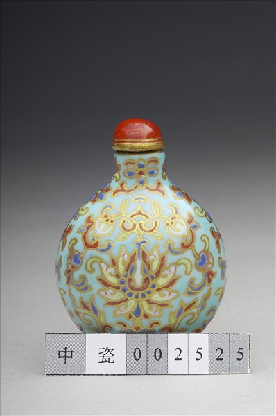 粉彩湖綠地花卉紋鼻煙壺