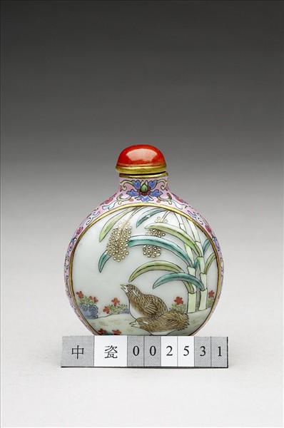 粉彩花鳥紋鼻煙壺