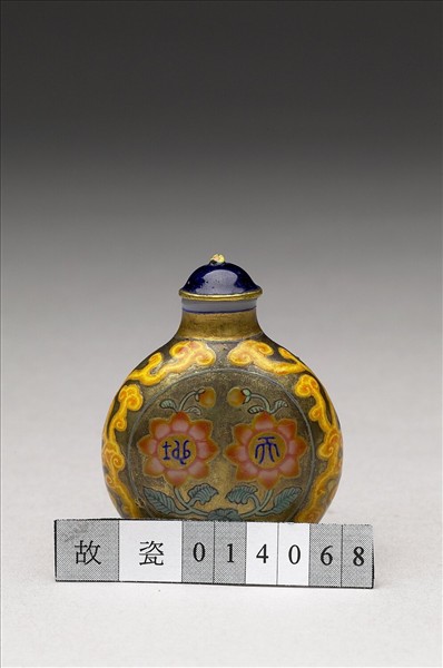 玻璃胎畫琺瑯金地天地同壽鼻煙壺