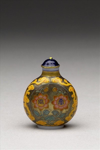 玻璃胎畫琺瑯金地天地同壽鼻煙壺- 故宮
