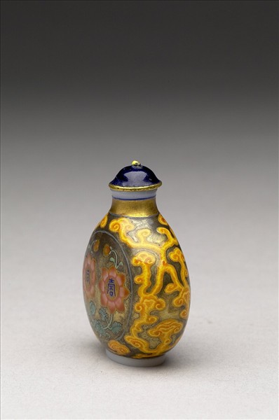 玻璃胎畫琺瑯金地天地同壽鼻煙壺