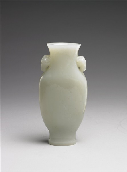 玉羊首耳瓶