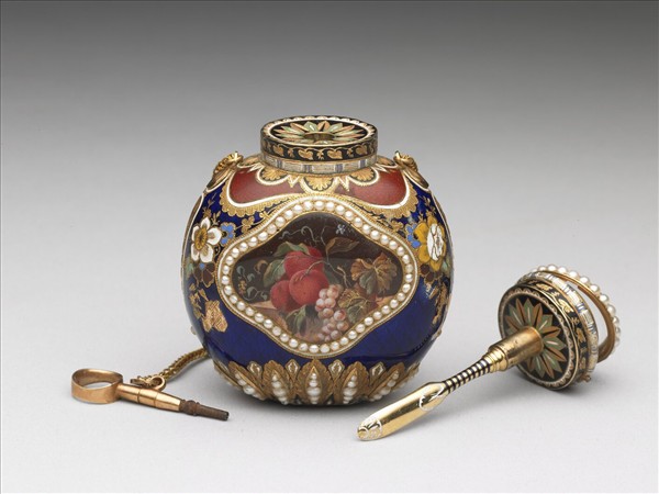 金胎畫琺瑯嵌珠錶蓋鼻煙壺