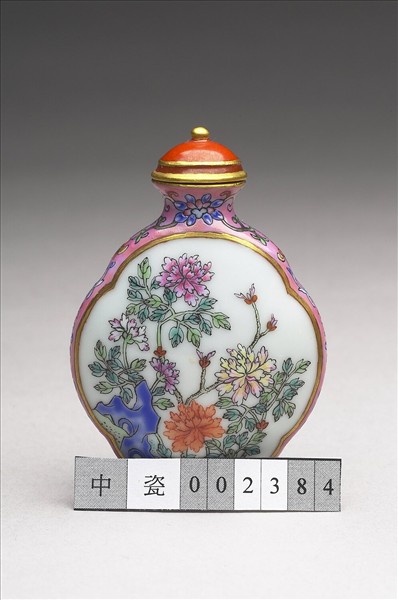 粉彩御製詩花卉紋鼻煙壺