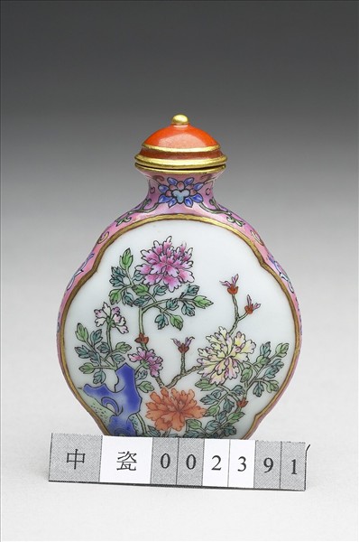 粉彩御製詩花卉紋鼻煙壺