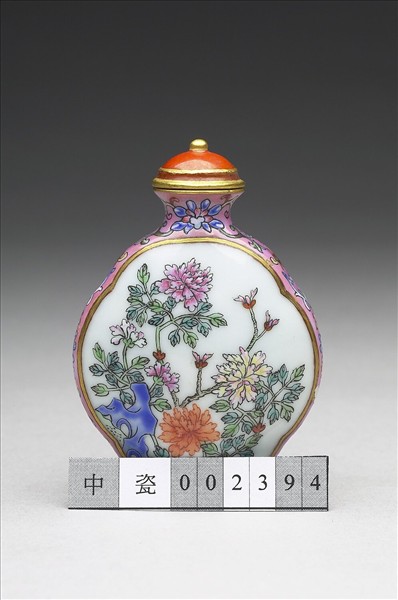 粉彩御製詩花卉紋鼻煙壺