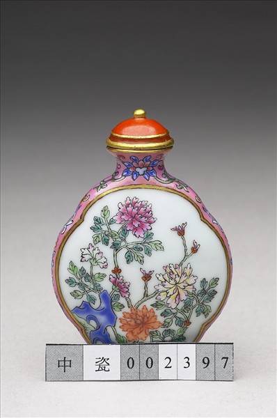 粉彩御製詩花卉紋鼻煙壺