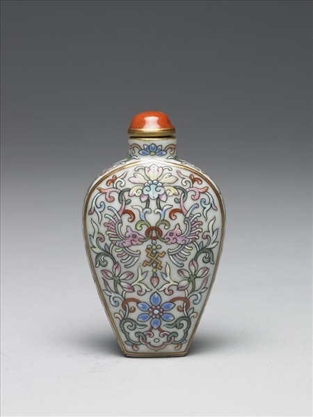 粉彩花鳥紋鼻煙壺