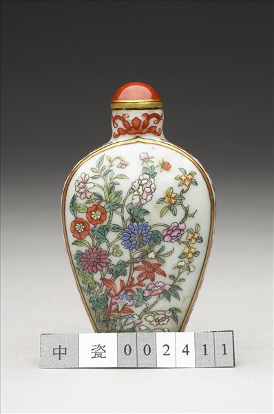 粉彩花卉紋鼻煙壺