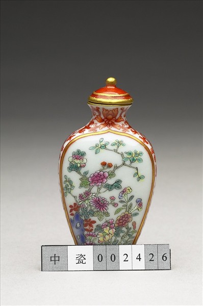 粉彩花卉紋鼻煙壺