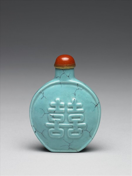 松綠石釉雙喜鼻煙壺