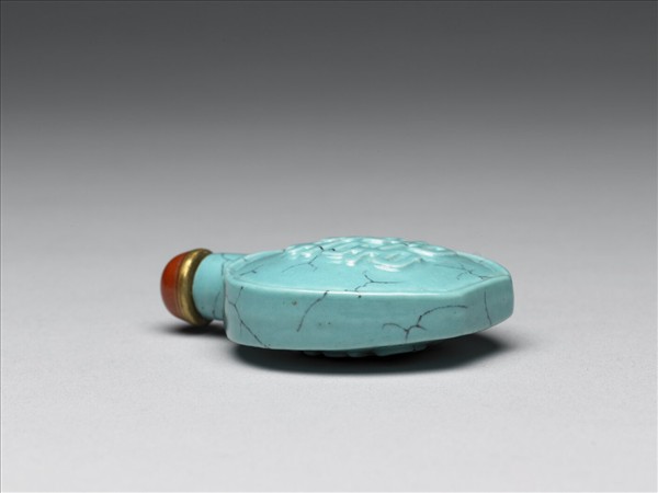 松綠石釉雙喜鼻煙壺