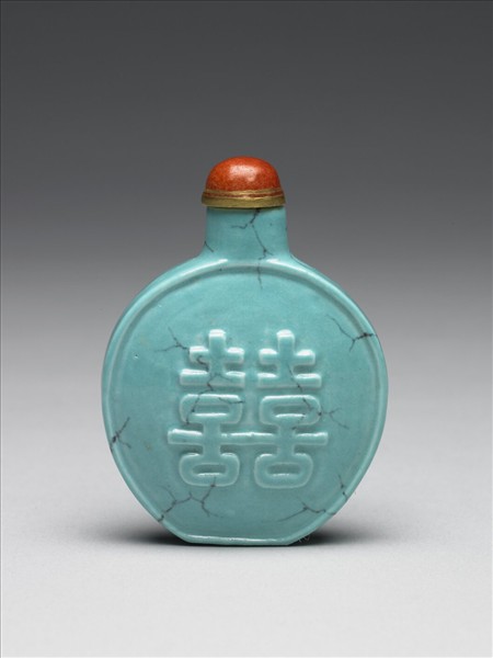 松綠石釉雙喜鼻煙壺