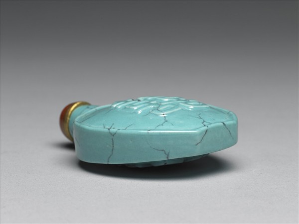 松綠石釉雙喜鼻煙壺