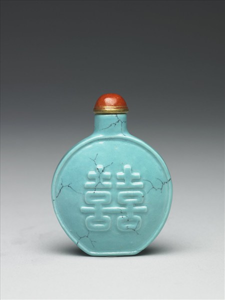 松綠石釉雙喜鼻煙壺