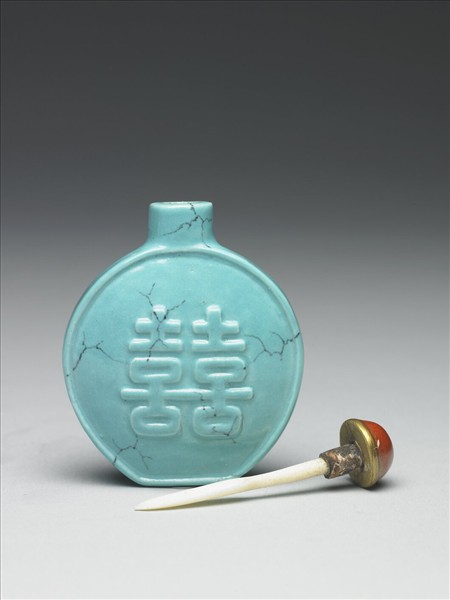 松綠石釉雙喜鼻煙壺