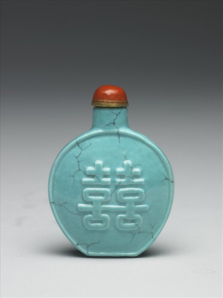 松綠石釉雙喜鼻煙壺