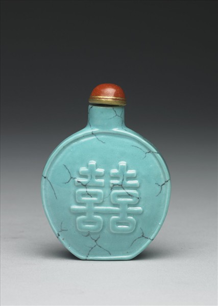 松綠石釉雙喜鼻煙壺