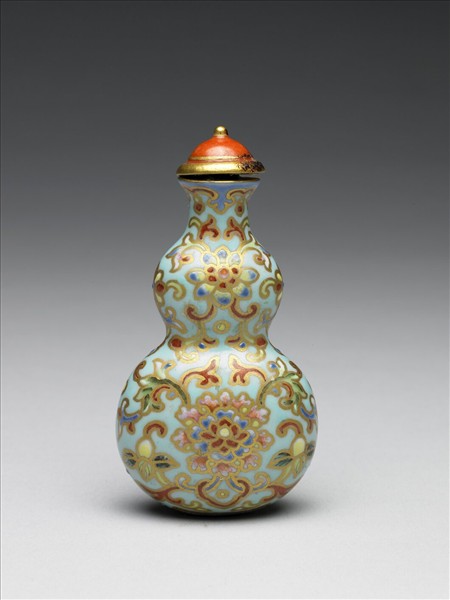 粉彩湖綠地纏枝花卉紋葫蘆式鼻煙壺