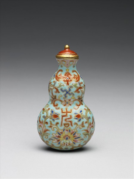 粉彩湖綠地纏枝花卉紋葫蘆式鼻煙壺