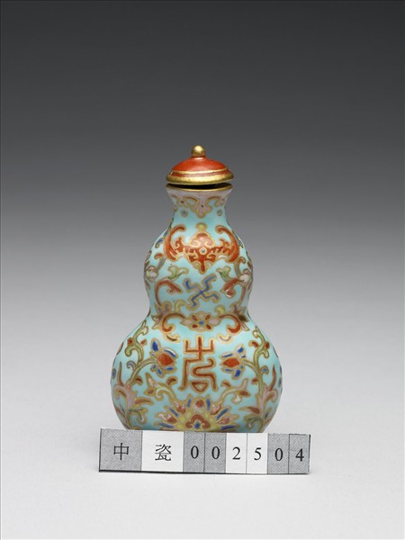 粉彩湖綠地纏枝花卉紋葫蘆式鼻煙壺