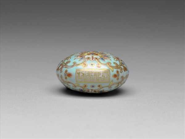 粉彩湖綠地纏枝花卉紋葫蘆式鼻煙壺