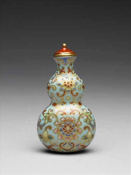 粉彩湖綠地纏枝花卉紋葫蘆式鼻煙壺