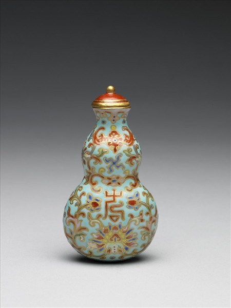 粉彩湖綠地纏枝花卉紋葫蘆式鼻煙壺